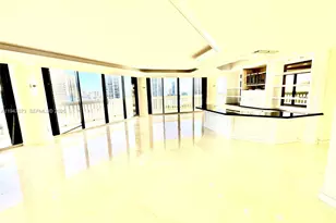 2000 Island Blvd, Aventura, FL 33160 - Photo 7