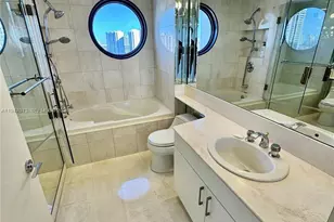 2000 Island Blvd, Aventura, FL 33160 - Photo 15