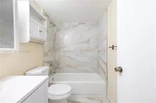 1700 NW N River Dr, Miami, FL 33125 - Photo 19