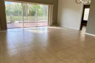 2322 NW 166th Ave, Pembroke Pines, FL 33028 - Photo 11