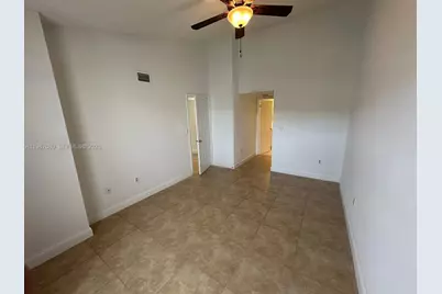 2881 N Oakland Forest Dr #202, Oakland Park, FL 33309 - Photo 7