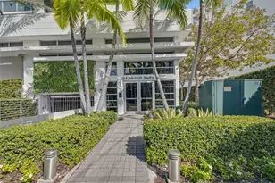 9901 E Bay Harbor Dr, Bay Harbor Islands, FL 33154 - Photo 3