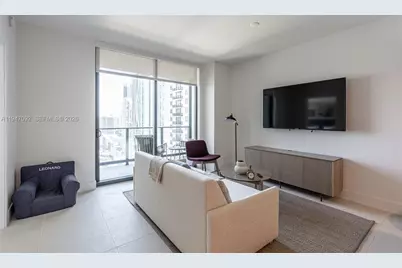 601 NE 1st Ave #3109, Miami, FL 33132 - Photo 9