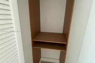 1000 Meridian Ave, Miami Beach, FL 33139 - Photo 11