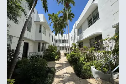 1000 Meridian Ave #17, Miami Beach, FL 33139 - Photo 1