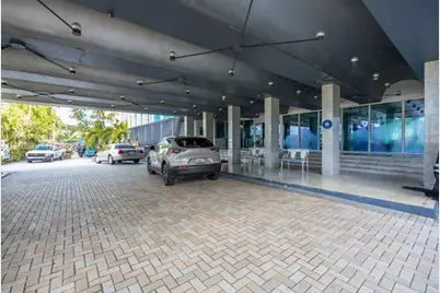 5055 Collins Ave #5C, Miami Beach, FL 33140 - Photo 21