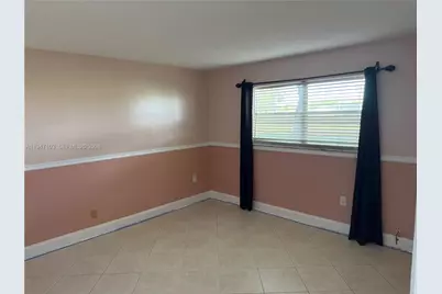 7891 N Sunrise Lakes Dr #109, Sunrise, FL 33322 - Photo 9