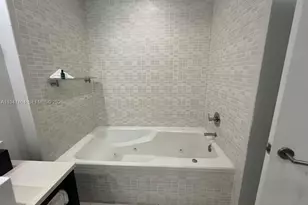 5300 NW 87th Ave, Doral, FL 33178 - Photo 17