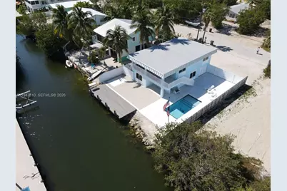 27346 Martinique Ln #27346, Middle Keys, FL 33042 - Photo 9