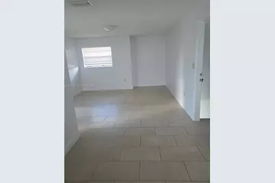 1575 NW 1st St #3, Miami, FL 33125 - Photo 1