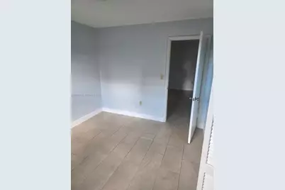 1575 NW 1st St #3, Miami, FL 33125 - Photo 5