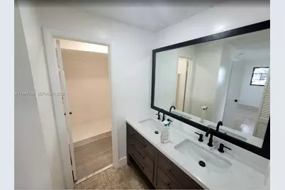 468 NE 206th Ln #202, Miami, FL 33179 - Photo 5