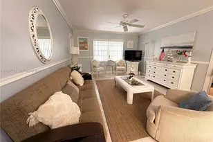 1520 McKinley St, Hollywood, FL 33020 - Photo 5