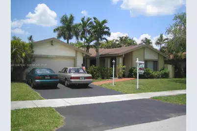 13331 SW 102 St, Miami, FL 33186 - Photo 1
