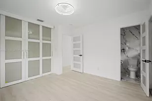 317 NW 27th St, Wilton Manors, FL 33311 - Photo 9