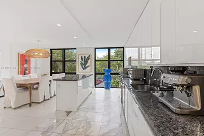 1121 Crandon Blvd #E201, Key Biscayne, FL 33149 - Photo 9