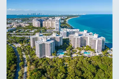 1121 Crandon Blvd #E201, Key Biscayne, FL 33149 - Photo 43