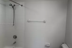 36 NW 6th Ave, Miami, FL 33128 - Photo 23