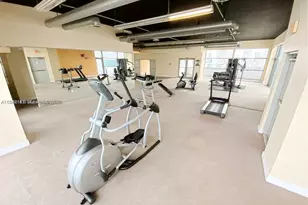 36 NW 6th Ave, Miami, FL 33128 - Photo 31