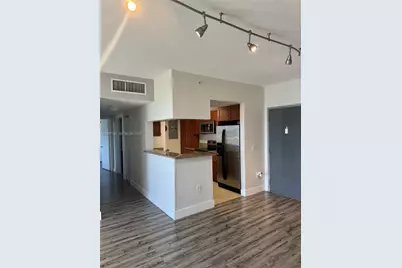 36 NW 6th Ave #1106, Miami, FL 33128 - Photo 5