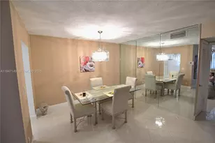 581 Blue Heron Dr, Hallandale Beach, FL 33009 - Photo 11