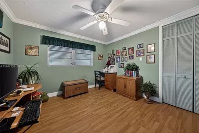 150 SE 5th Ct, Pompano Beach, FL 33060 - Photo 25