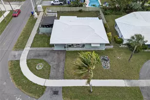 150 SE 5th Ct, Pompano Beach, FL 33060 - Photo 1