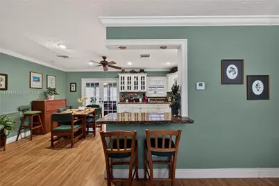 150 SE 5th Ct, Pompano Beach, FL 33060 - Photo 11