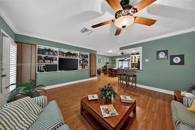 150 SE 5th Ct, Pompano Beach, FL 33060 - Photo 9