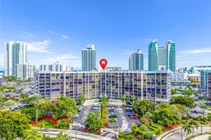 600 Parkview Dr, Hallandale Beach, FL 33009 - Photo 65