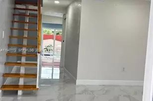 2346 W 68th St, Hialeah, FL 33016 - Photo 9