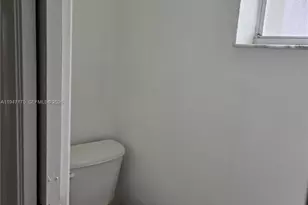 4964 SW 121st Ave, Cooper City, FL 33330 - Photo 15