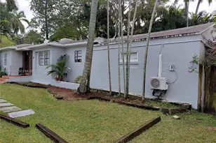 1050 NE 82nd St, Miami, FL 33138 - Photo 9