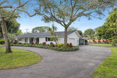 8425 SW 149th Dr, Palmetto Bay, FL 33158 - Photo 23