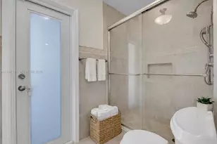 8425 SW 149th Dr, Palmetto Bay, FL 33158 - Photo 11