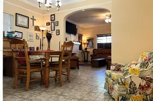 1352 SW 16th St, Miami, FL 33145 - Photo 11