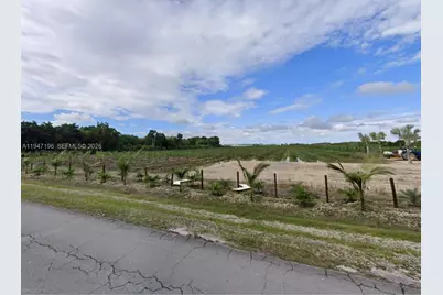287Xx SW 107 Ave, Unincorporated Dade County, FL 33033 - Photo 1