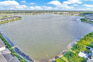 15481 NW 91st Ct, Miami Lakes, FL 33018 - Photo 23