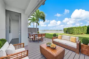 15481 NW 91st Ct, Miami Lakes, FL 33018 - Photo 3