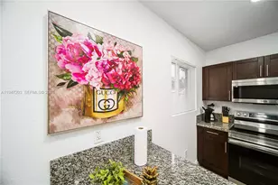 1250 NE 110th St, Miami, FL 33161 - Photo 13