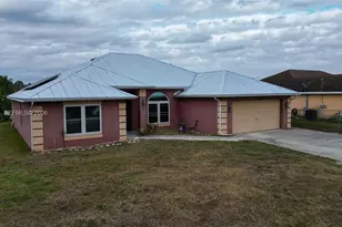 436 Willowbrook Dr, Other City - In The State Of Florida, FL 33972 - Photo 3