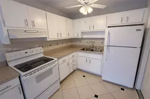 1733 Mayo St, Hollywood, FL 33020 - Photo 3