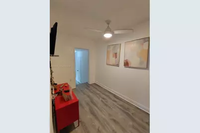 1050 NE 82nd St #2, Miami, FL 33138 - Photo 23