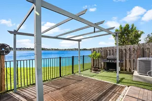 544 NE 206th Ln, Miami, FL 33179 - Photo 33