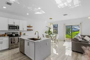 544 NE 206th Ln, Miami, FL 33179 - Photo 5