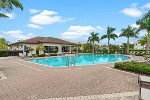 544 NE 206th Ln, Miami, FL 33179 - Photo 39