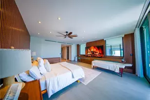 7520 W Treasure Dr, North Bay Village, FL 33141 - Photo 11