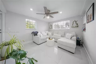 10731 SW 51st Dr, Miami, FL 33165 - Photo 11