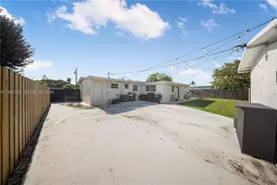 10731 SW 51st Dr, Miami, FL 33165 - Photo 23