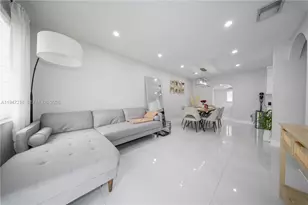 10731 SW 51st Dr, Miami, FL 33165 - Photo 5